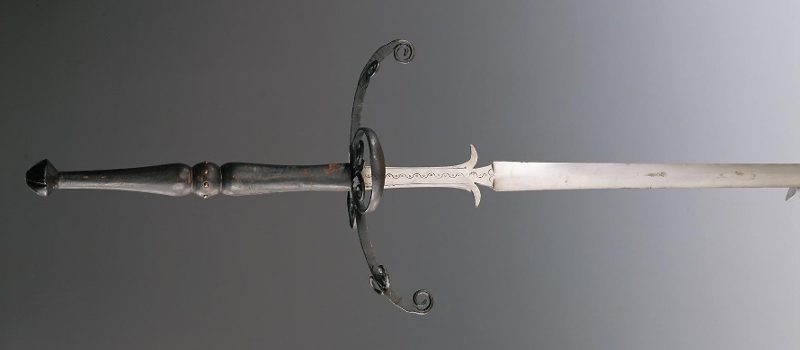 Zweihander Sword Mounting