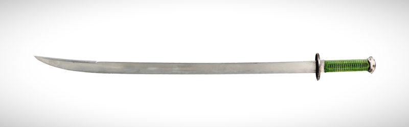 Une épée Yanmaodao légèrement incurvée