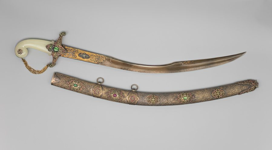 Kilij with scabbard adorned with many decorations