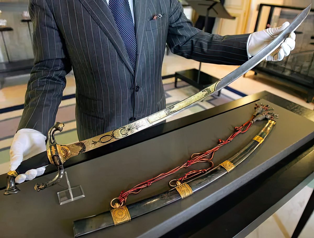 13 Most Expensive Swords and Daggers in History