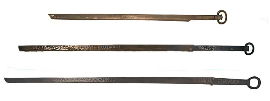Han Dynasty iron dao swords