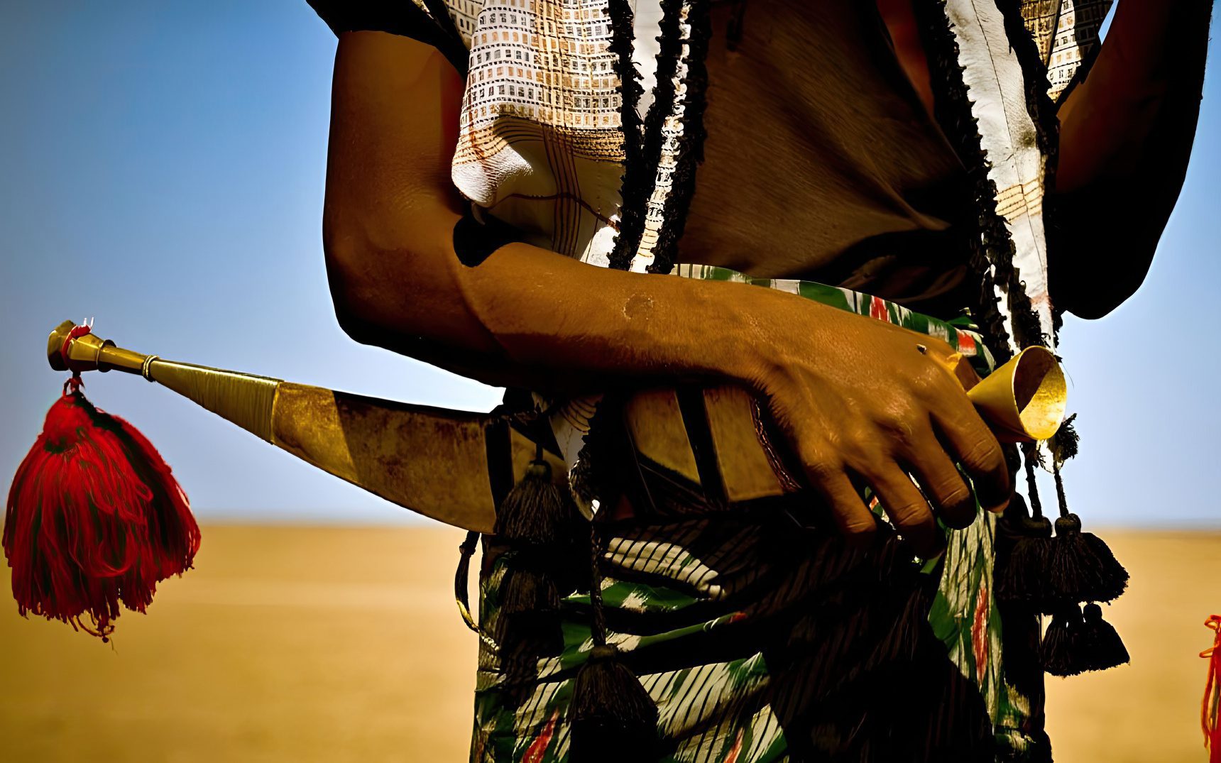Jile Dagger: The Horn-Shaped Blade From the Horn of Africa